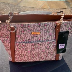Jones New York floral handbag NEW